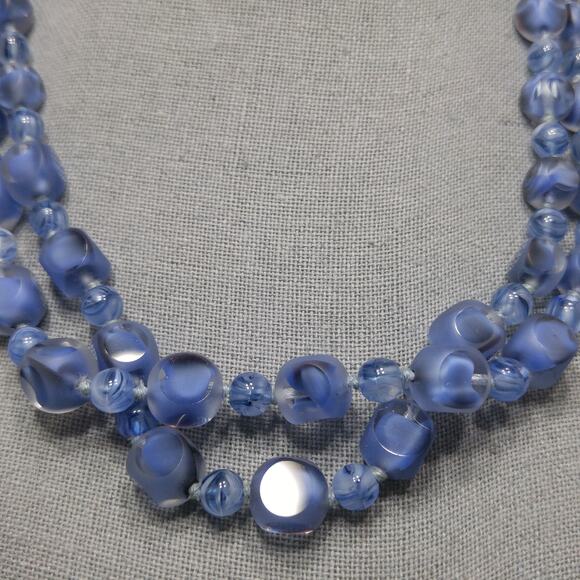 Vintage 1950s Blue Glass Beaded Necklace Double Strand Square Round Beads 18" - Picture 10 of 10